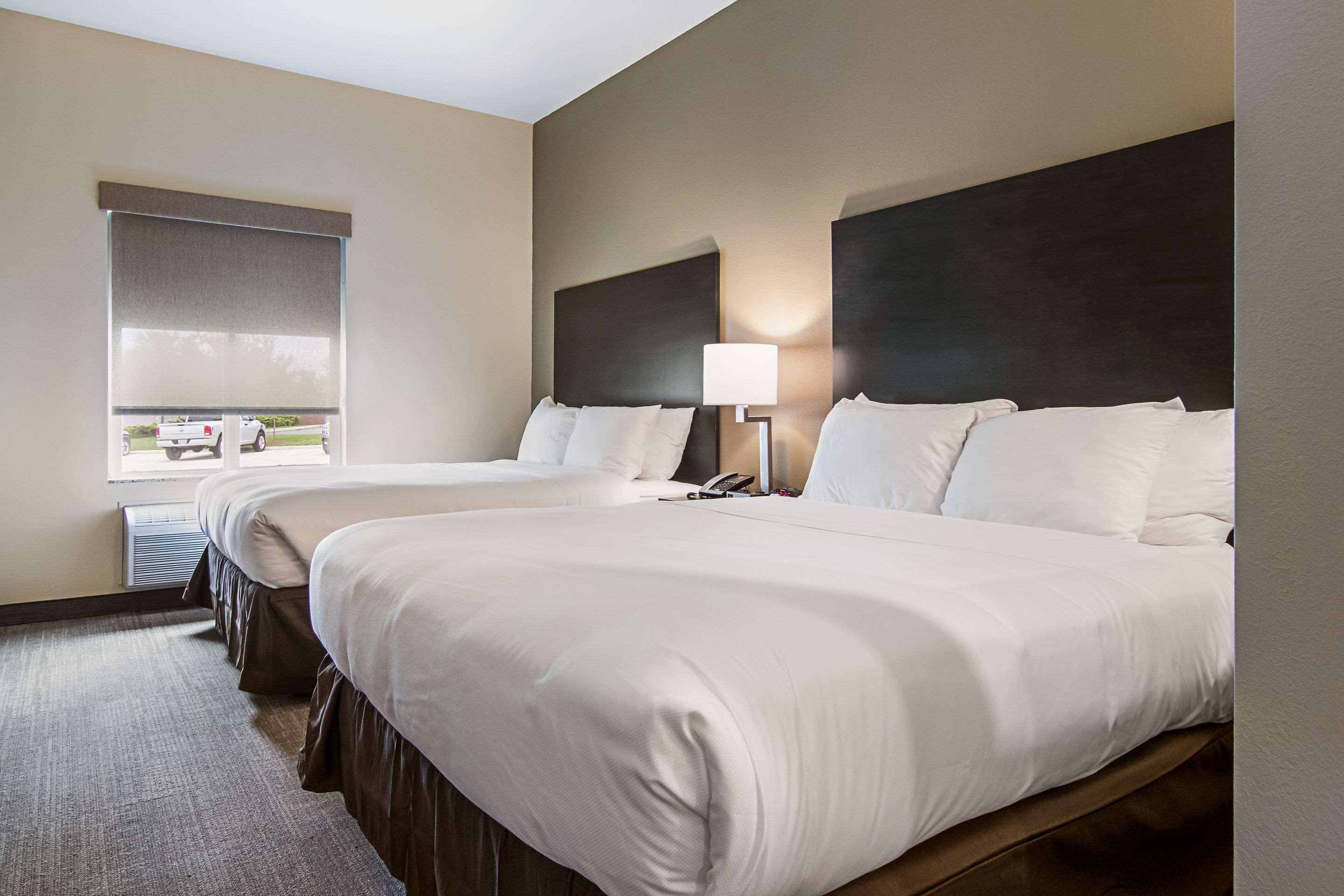 Comfort Suites Wooster Near University Campus Zewnętrze zdjęcie