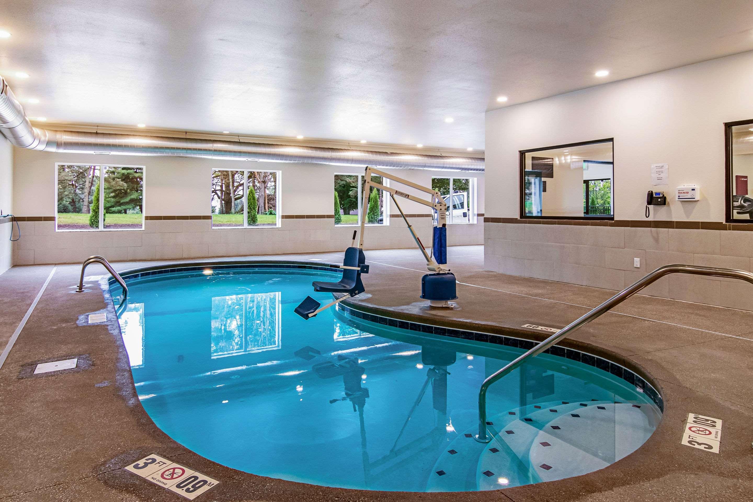 Comfort Suites Wooster Near University Campus Zewnętrze zdjęcie