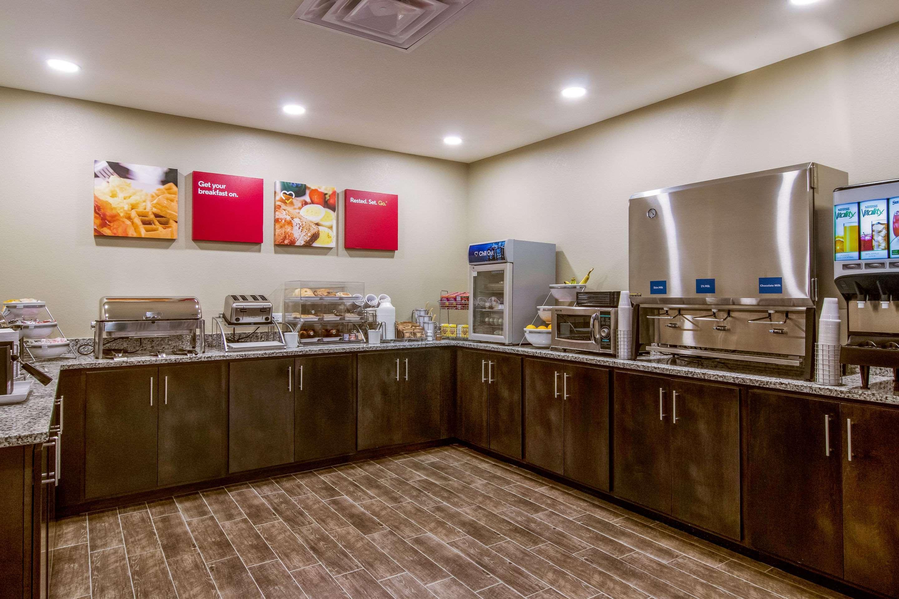 Comfort Suites Wooster Near University Campus Zewnętrze zdjęcie