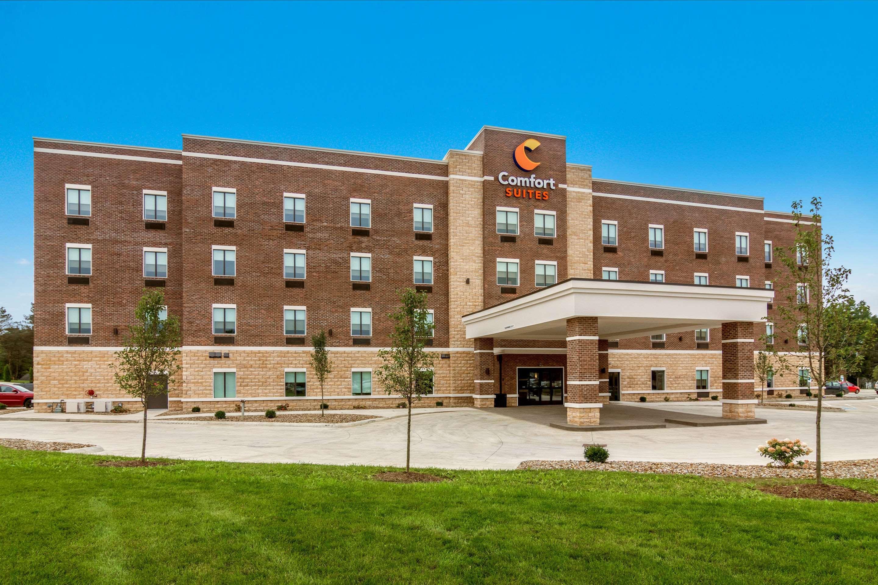 Comfort Suites Wooster Near University Campus Zewnętrze zdjęcie