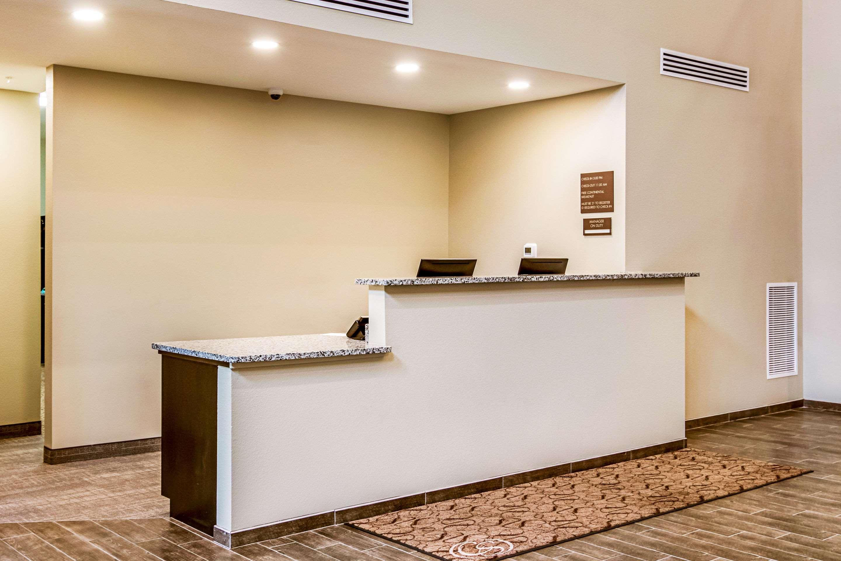 Comfort Suites Wooster Near University Campus Zewnętrze zdjęcie